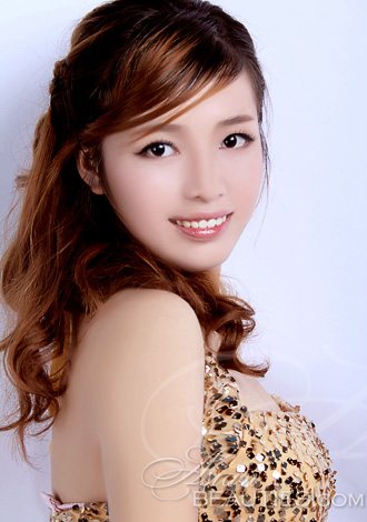 Gorgeous girls only: Asian woman Qian