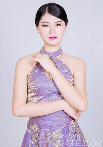 Most gorgeous profiles: YingLing from Shenzhen, member caring, China